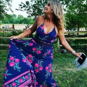 Lovely, sexy new with tags maxi dress large